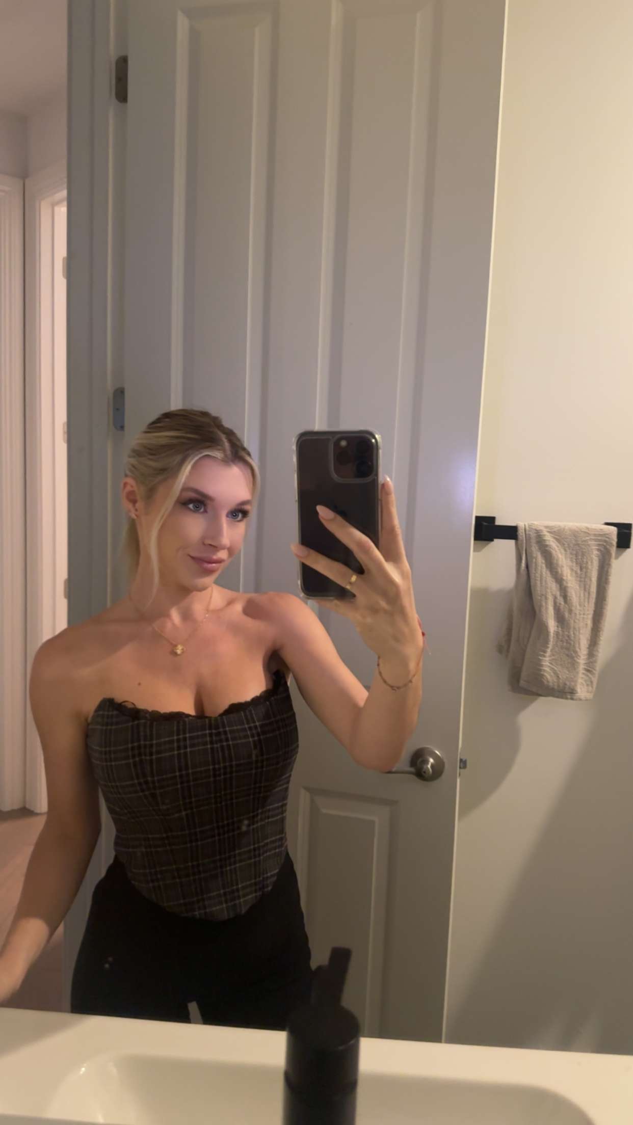 kylaayese snapchat image archive image