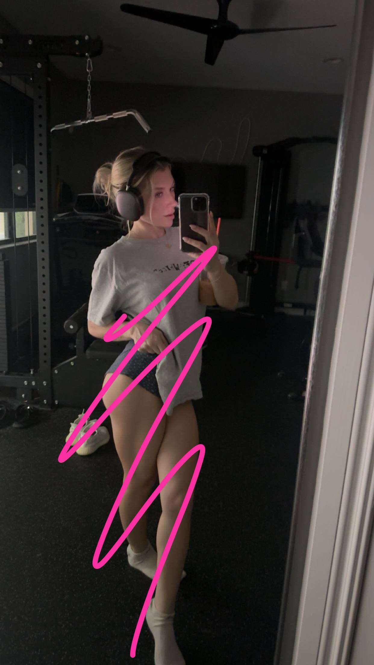 kylaayese snapchat image archive image