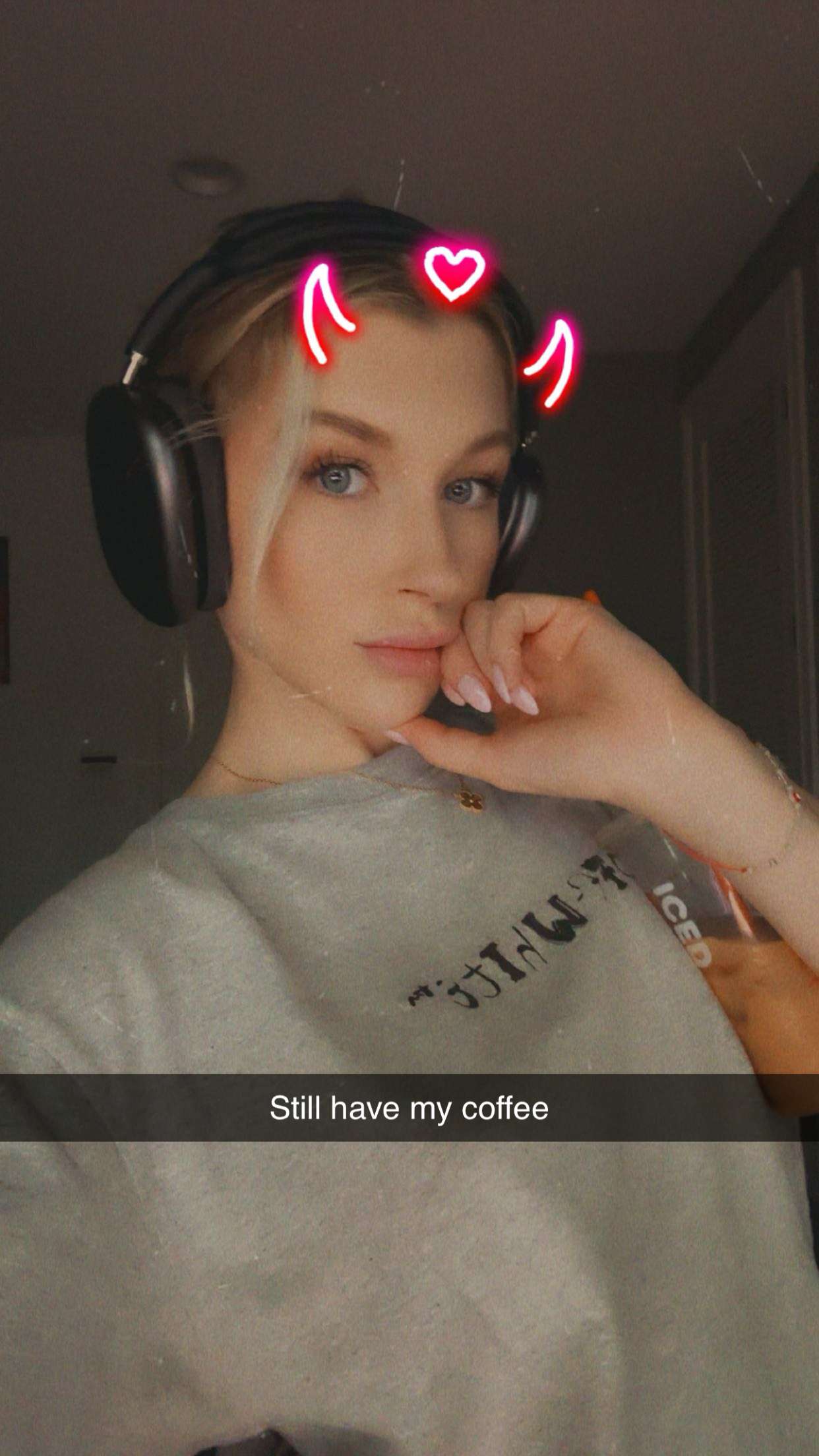 kylaayese snapchat image archive image