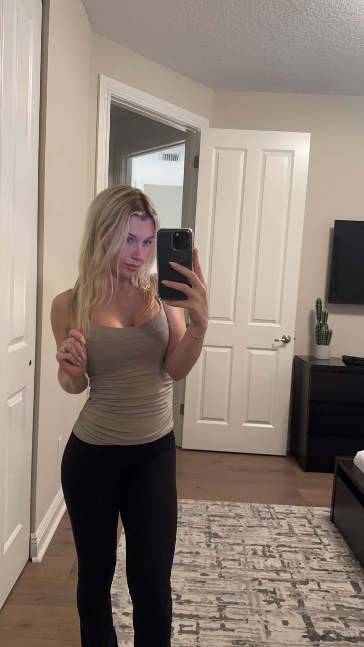 kylaayese snapchat image archive image