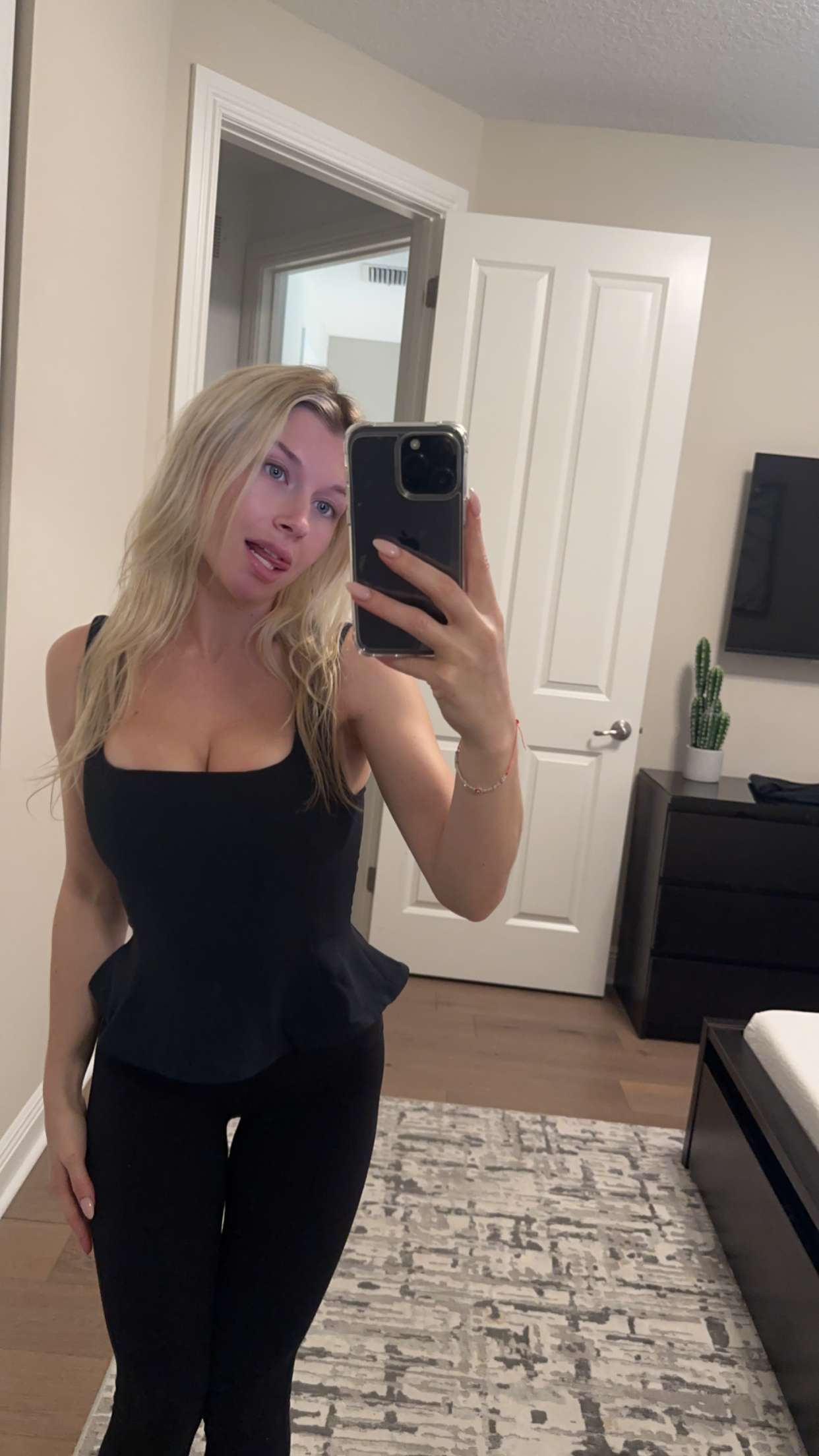 kylaayese snapchat image archive image