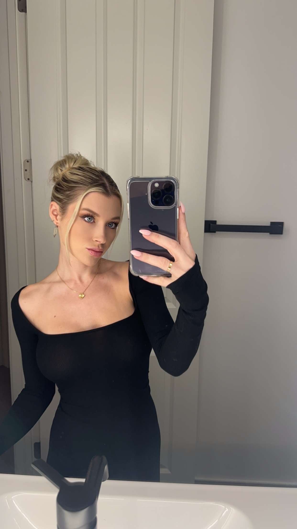 kylaayese snapchat image archive image