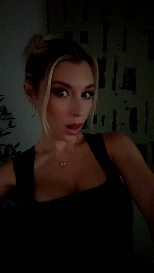 kylaayese image ~ Altpins