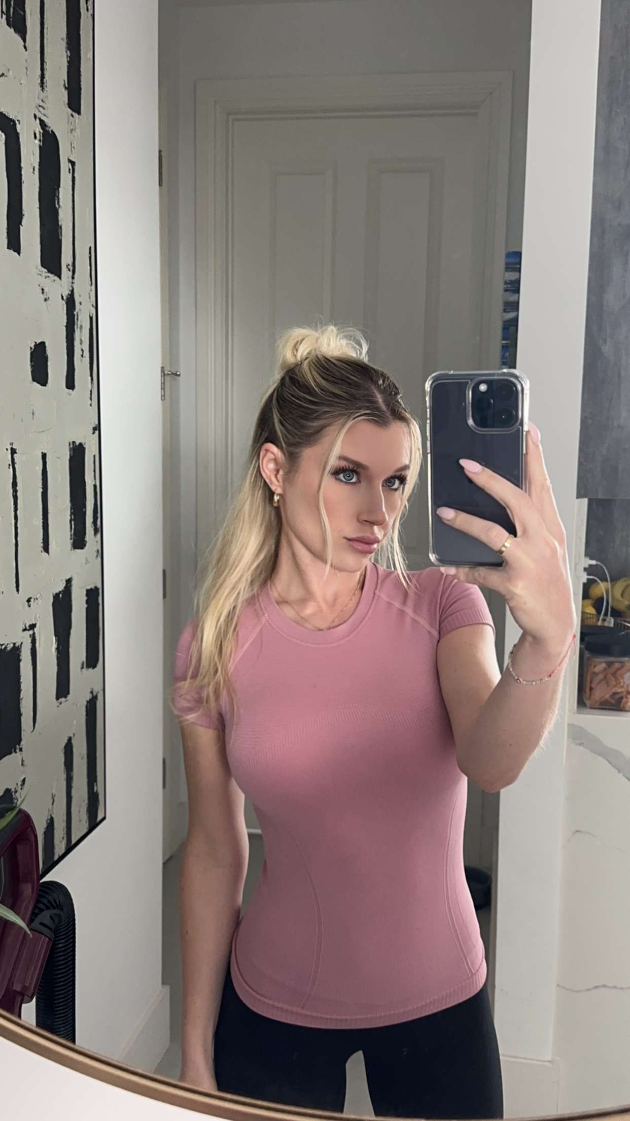 kylaayese snapchat image archive image