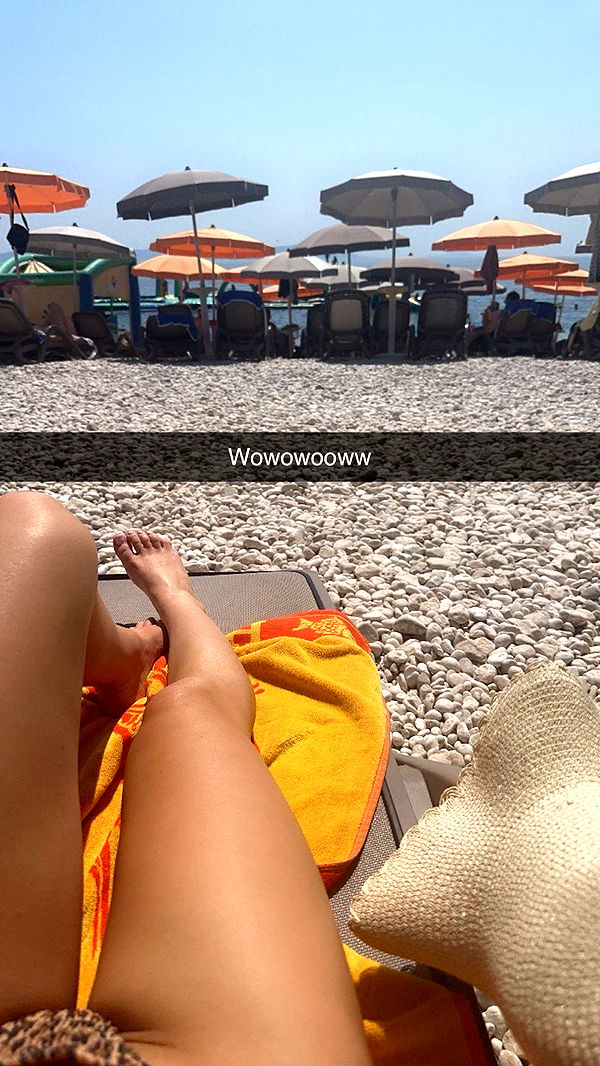 kylaayese image ~ Altpins