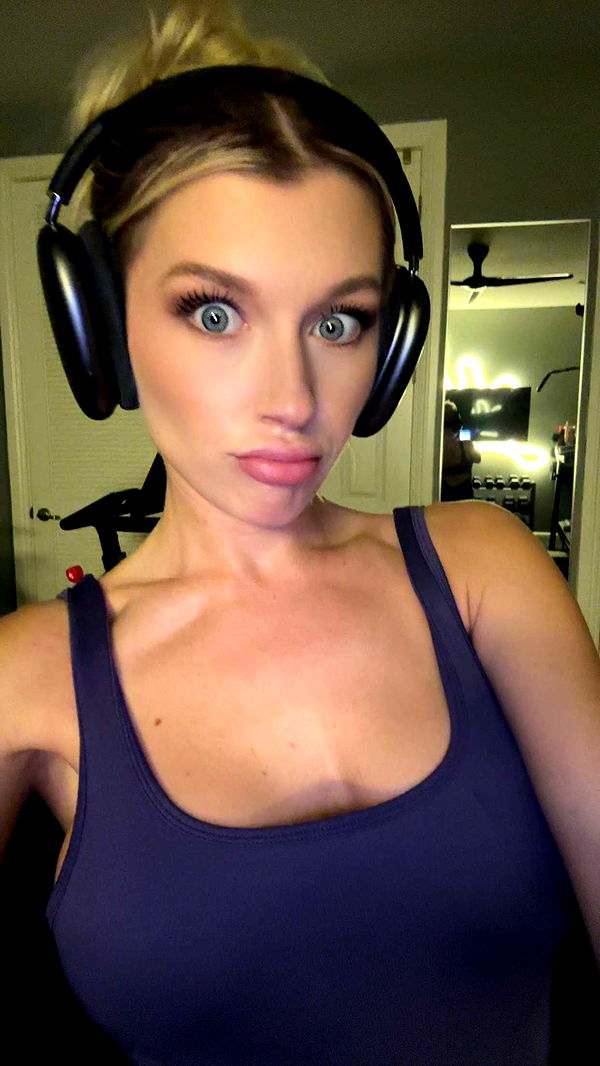 kylaayese image ~ Altpins