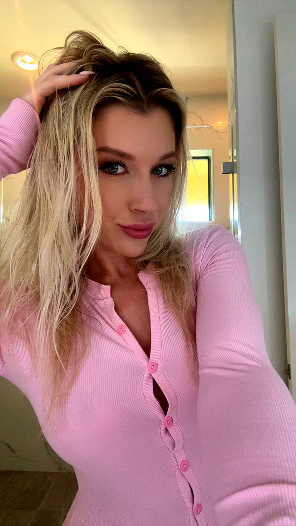 kylaayese image ~ Altpins