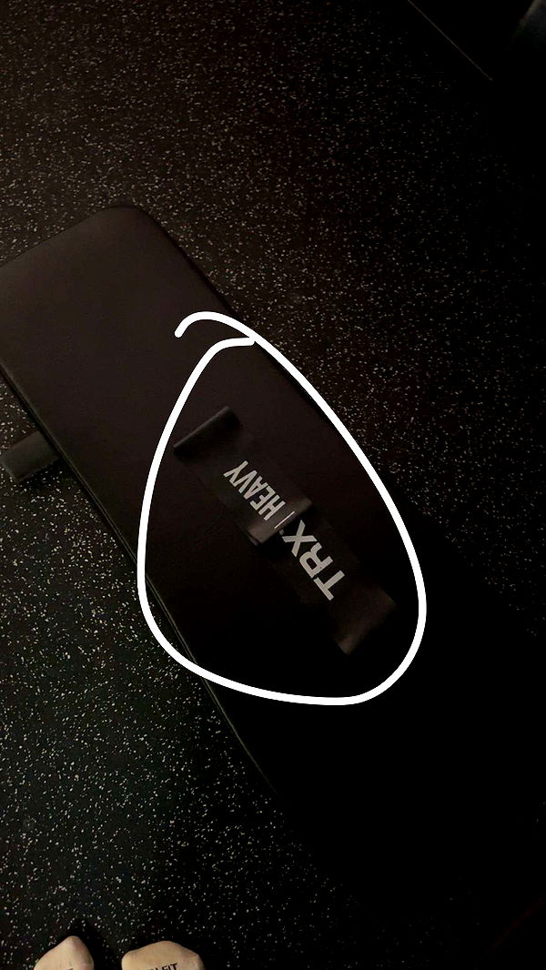 kylaayese image ~ Altpins