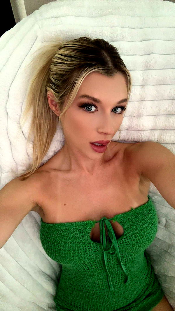 kylaayese image ~ Altpins