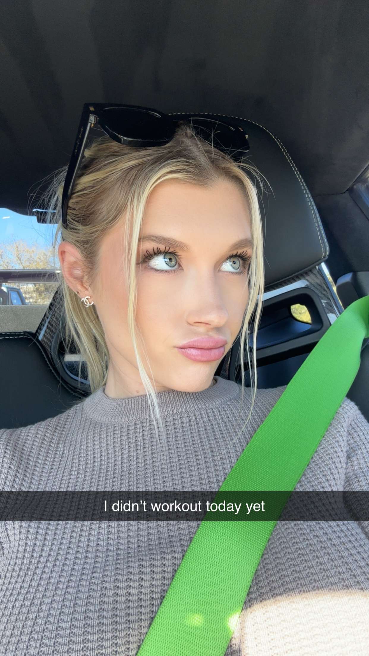 kylaayese snapchat image archive image