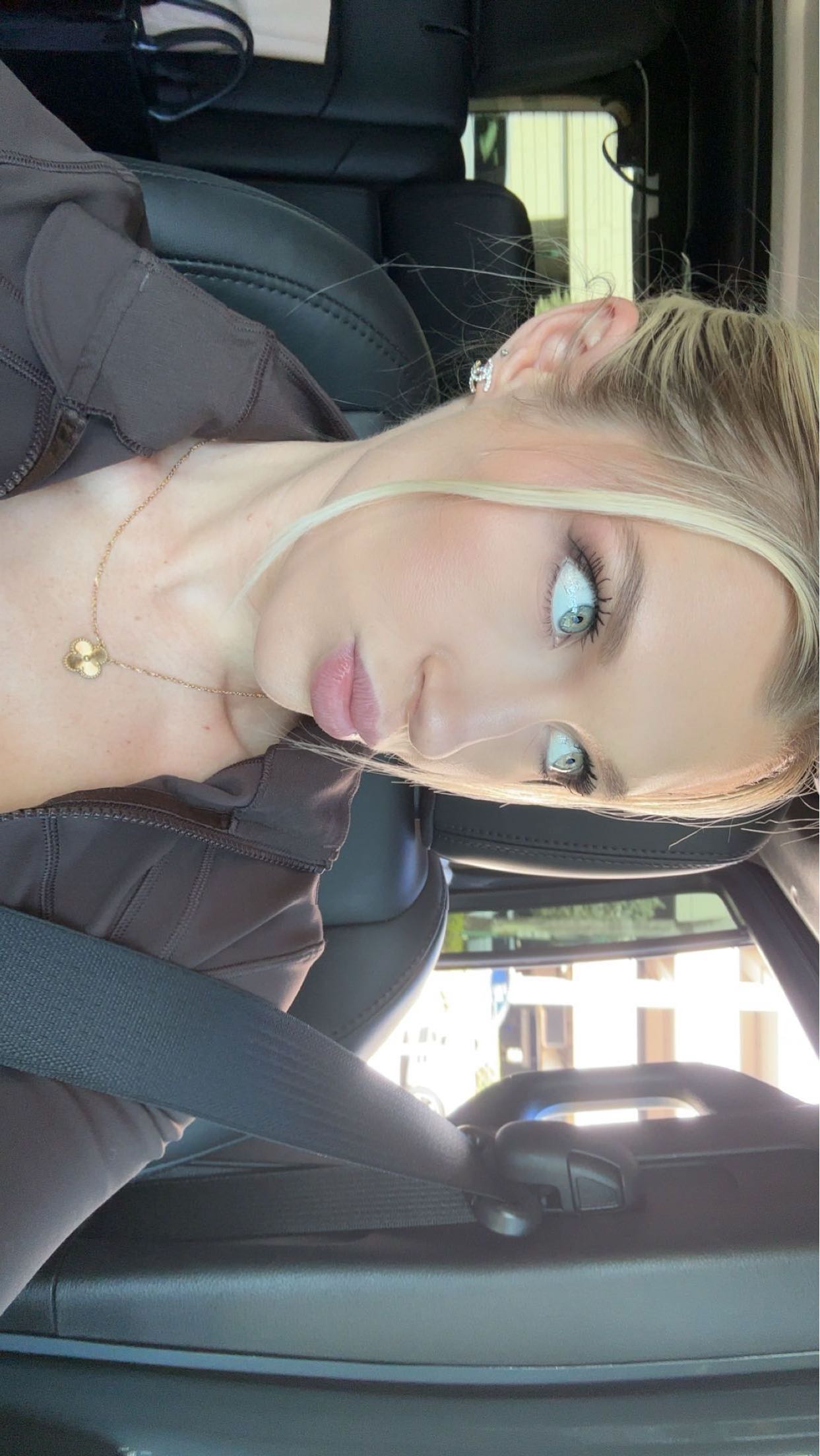 kylaayese snapchat image archive image