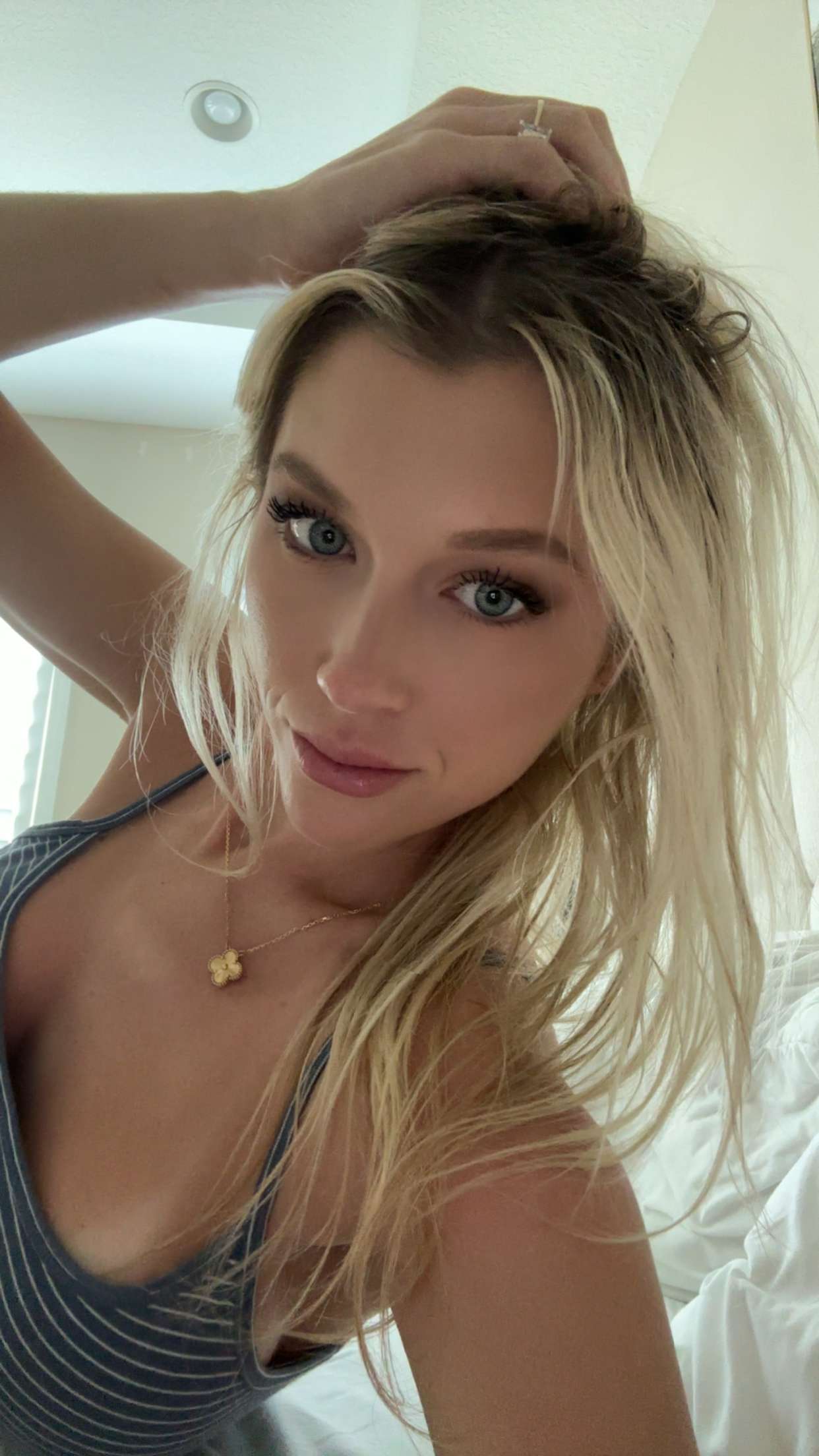 kylaayese snapchat image archive image