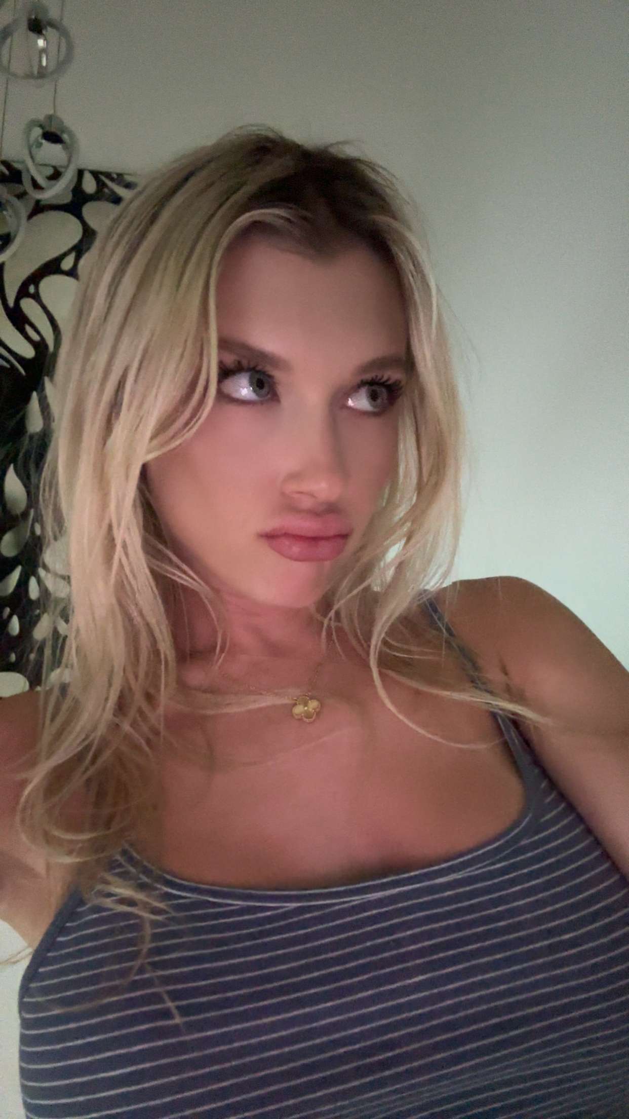 kylaayese snapchat image archive image