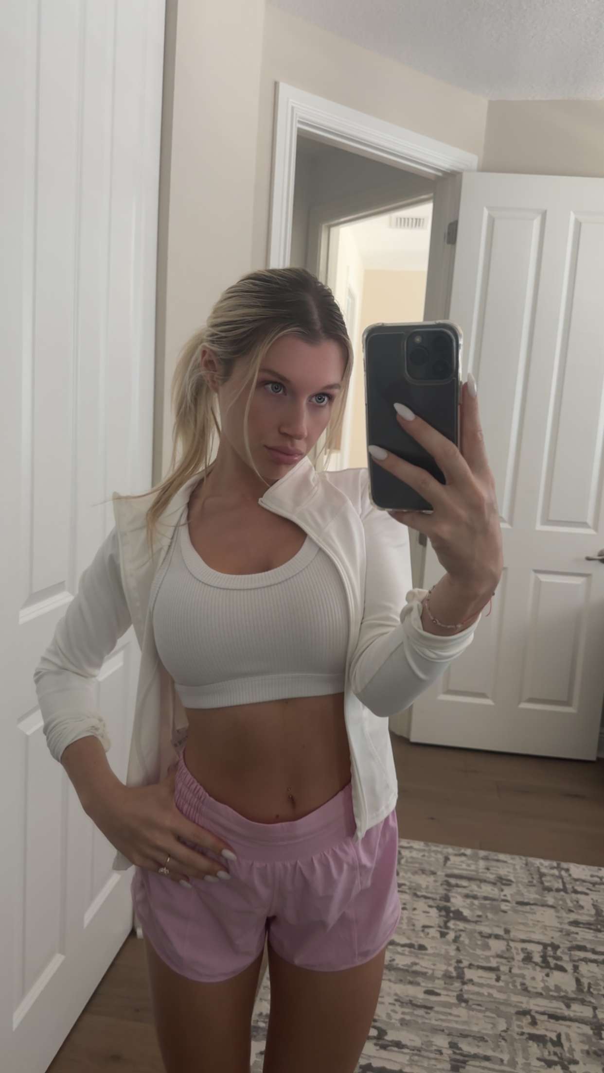 kylaayese snapchat image archive image