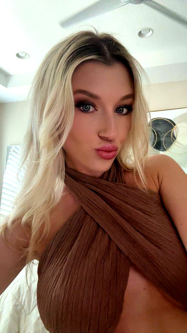 kylaayese image ~ Altpins