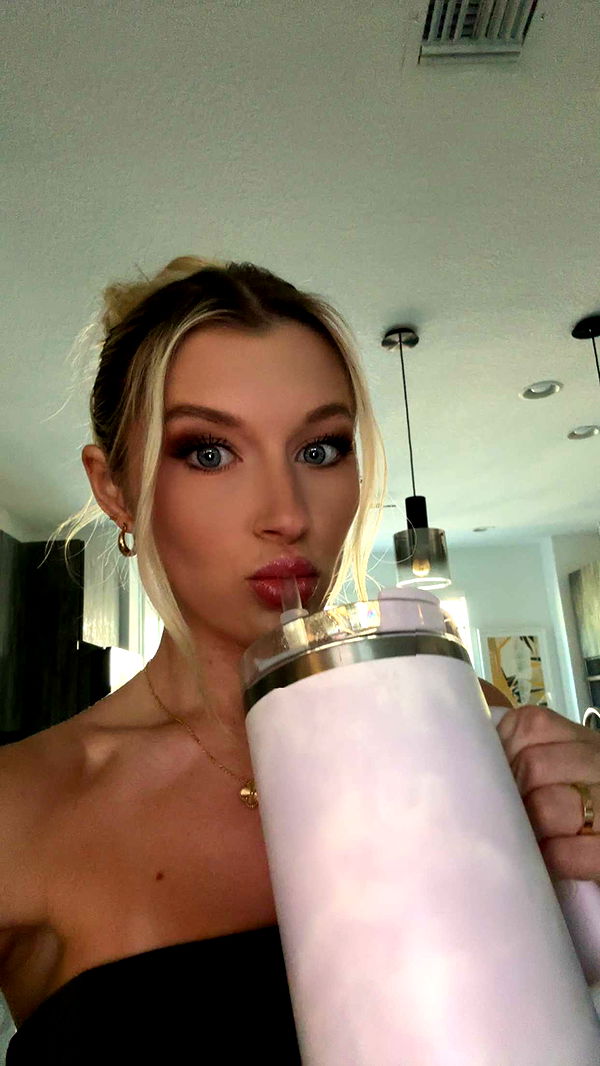 kylaayese image ~ Altpins