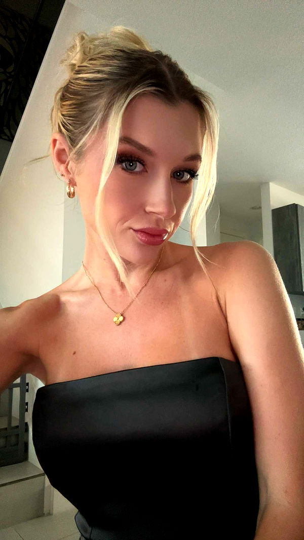 kylaayese image ~ Altpins