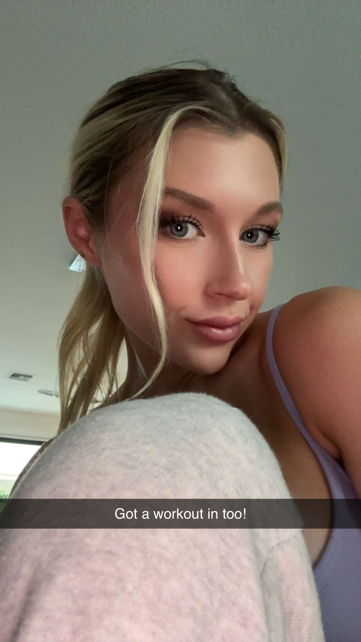 kylaayese snapchat image archive image