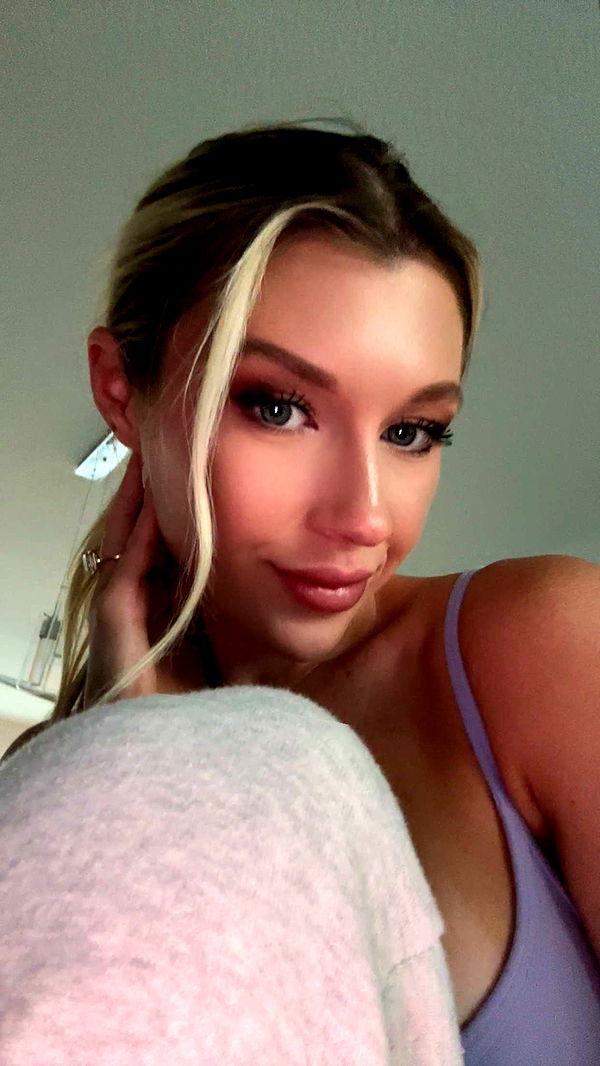 kylaayese image ~ Altpins