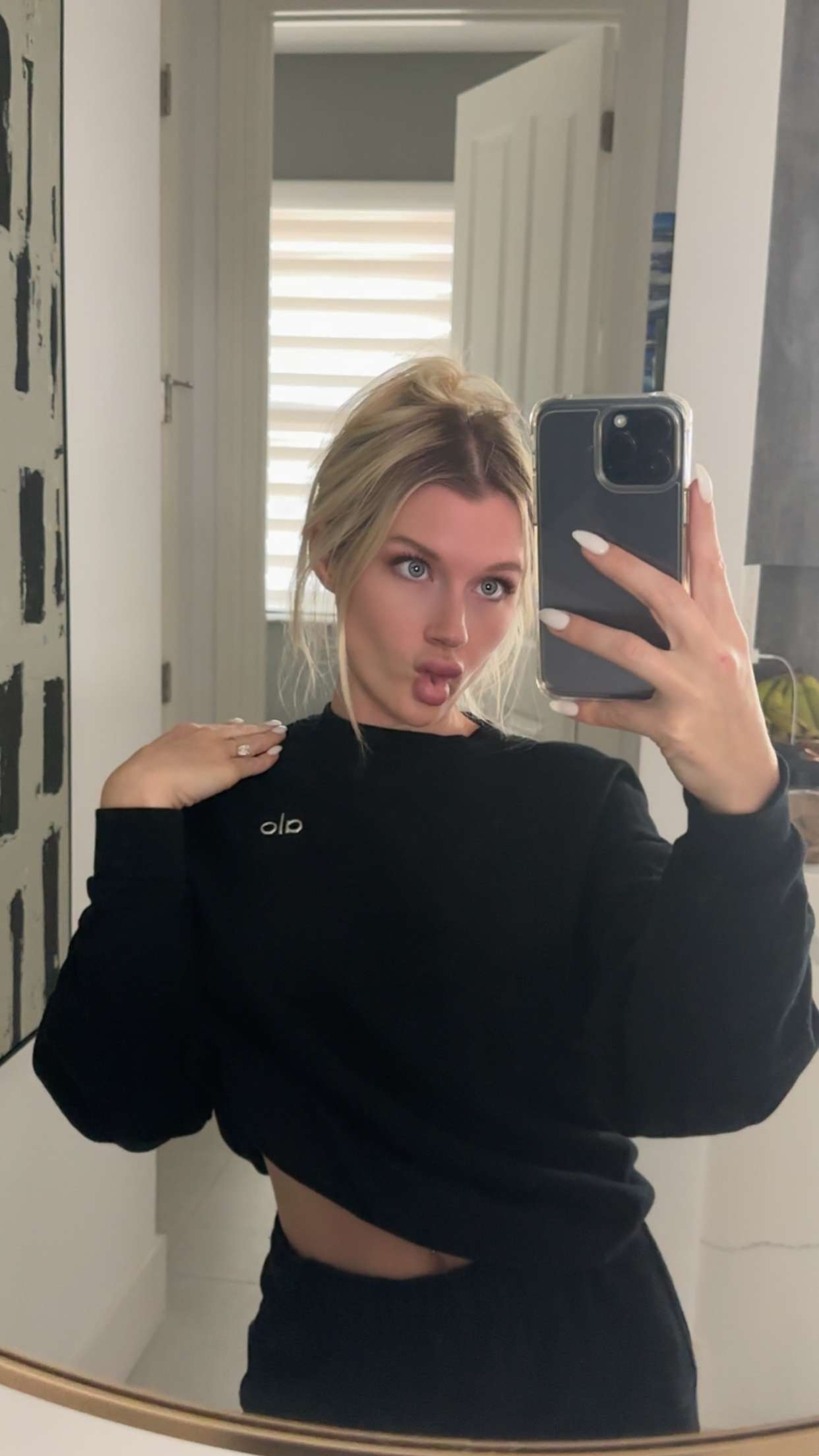 kylaayese snapchat image archive image