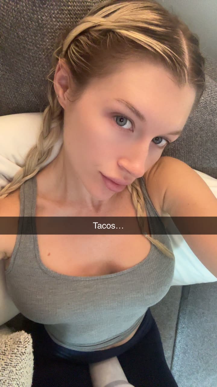 kylaayese snapchat image archive image