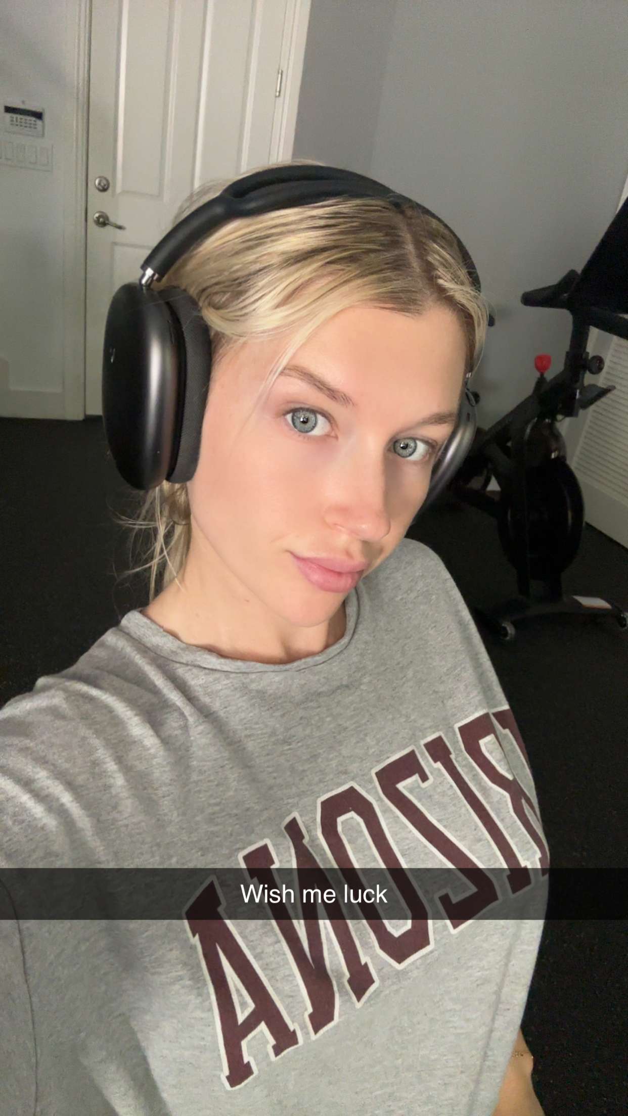 kylaayese snapchat image archive image