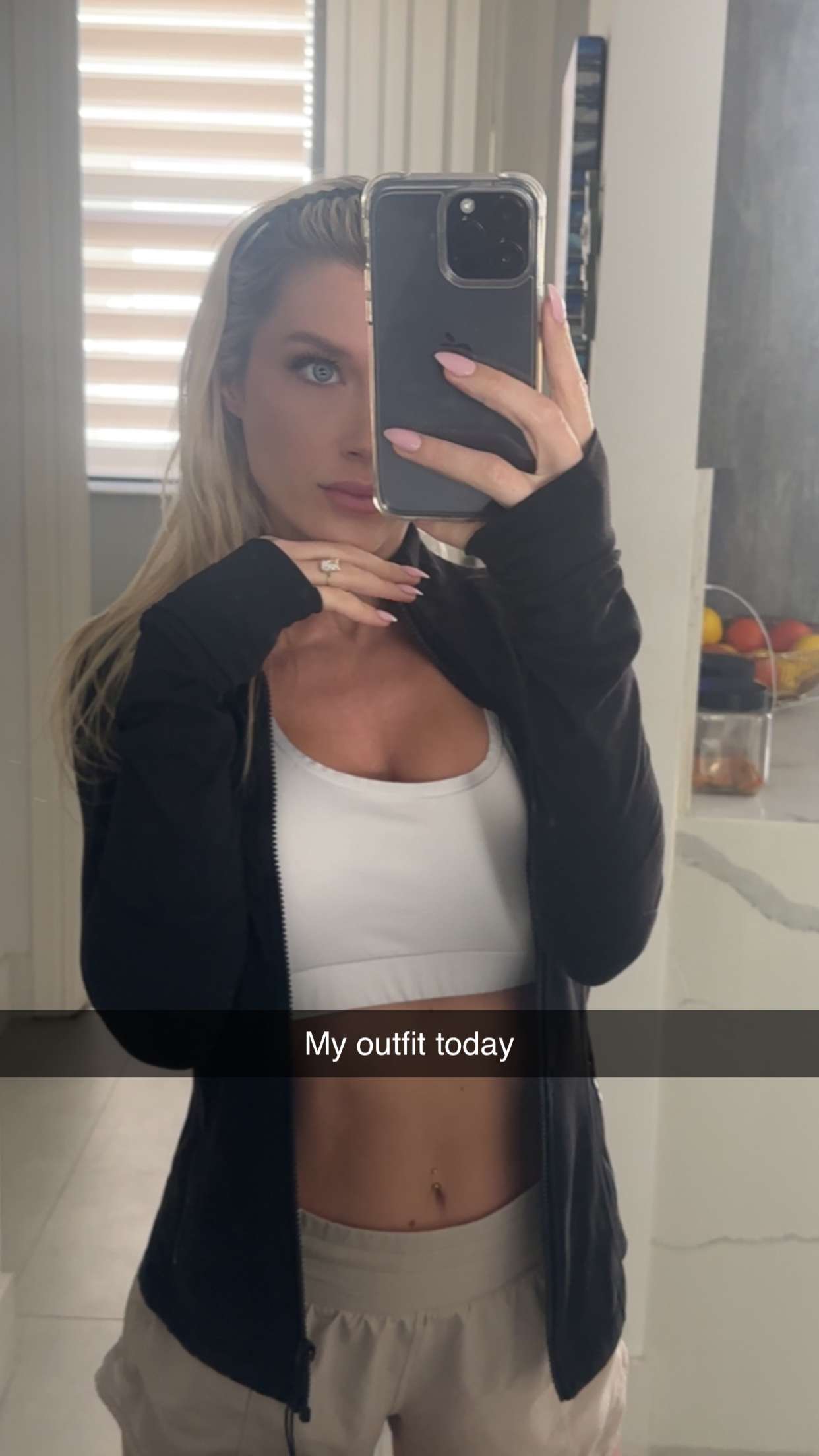 kylaayese snapchat image archive image