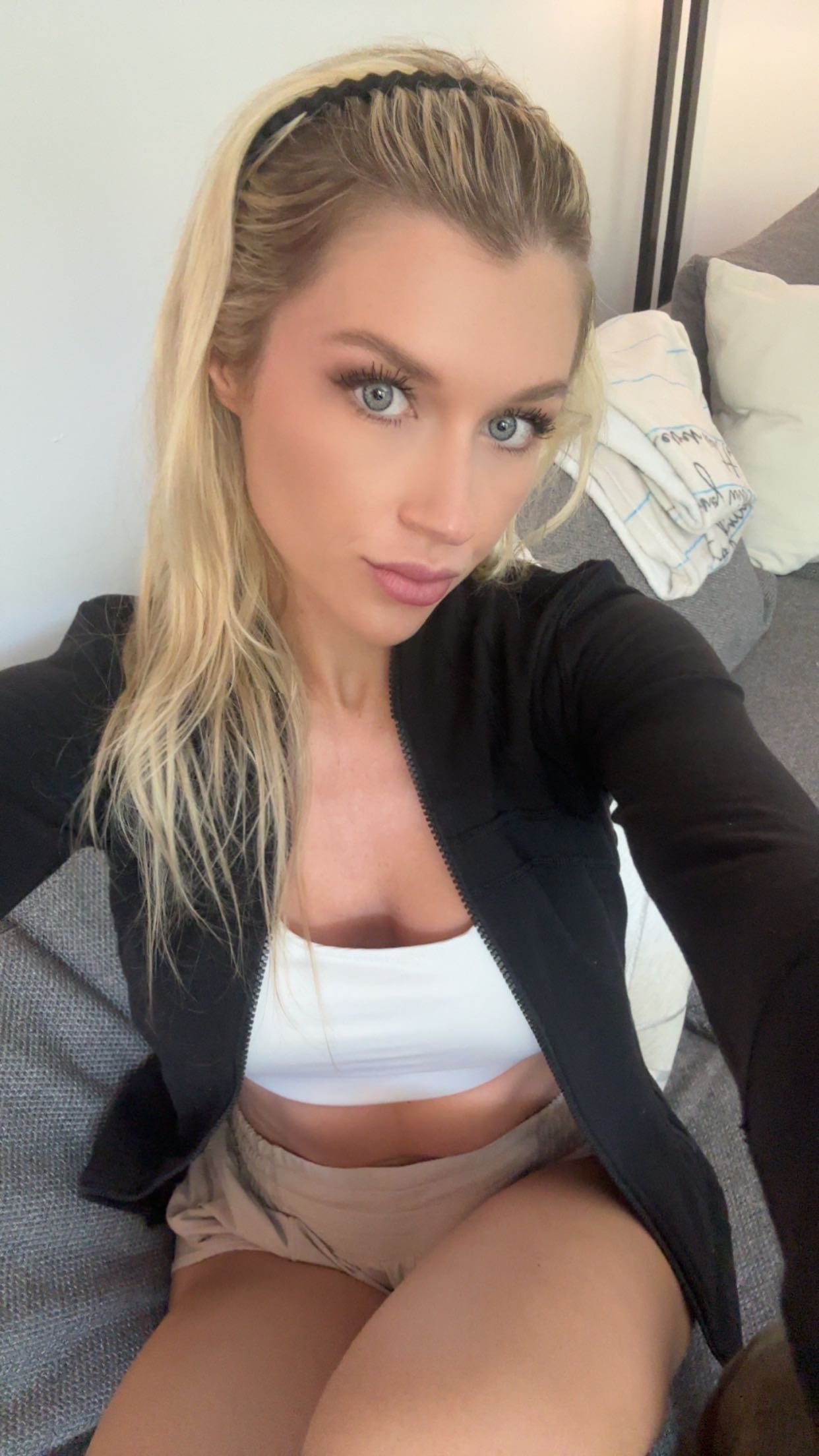 kylaayese snapchat image archive image