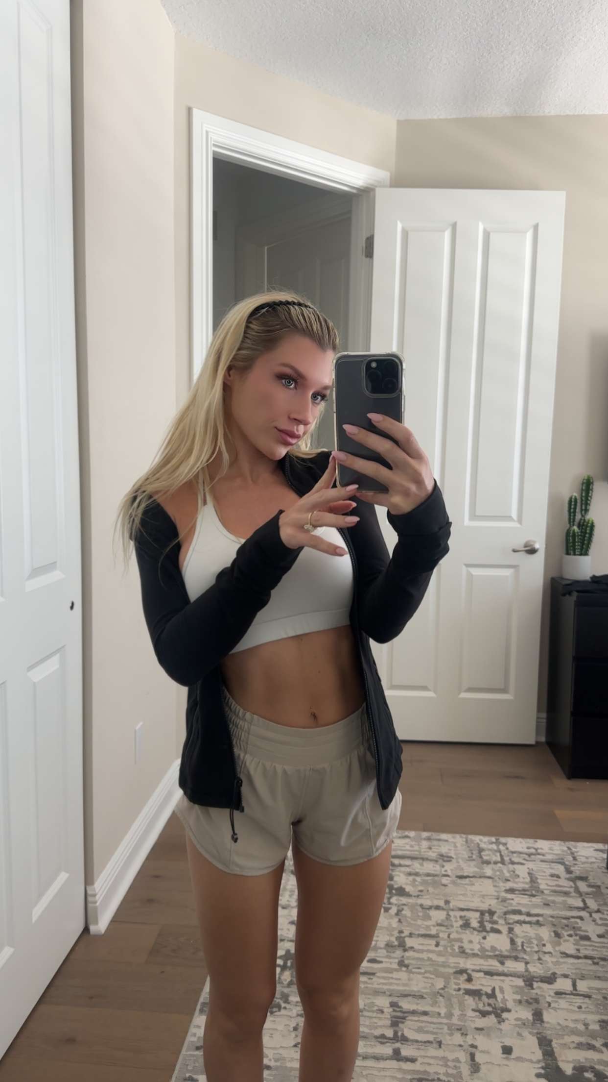 kylaayese snapchat image archive image