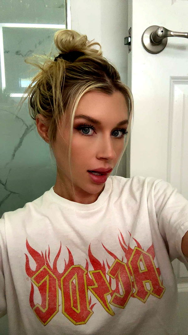 kylaayese image ~ Altpins