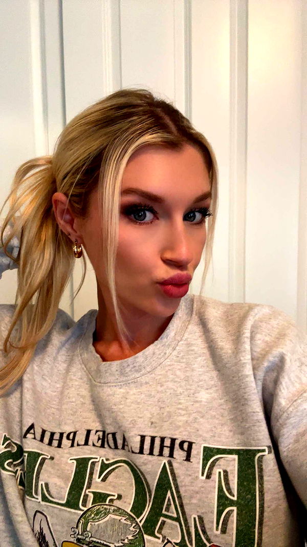 kylaayese image ~ Altpins