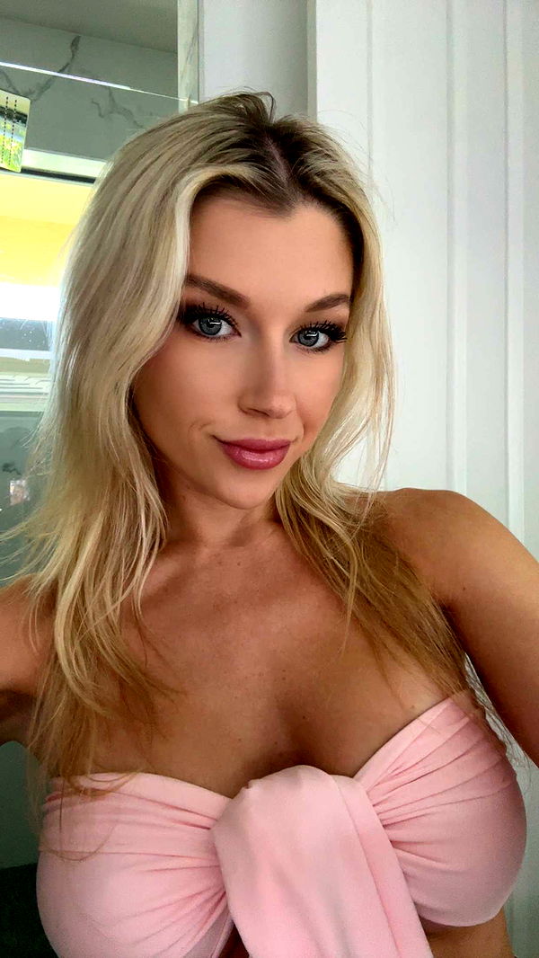 kylaayese image ~ Altpins