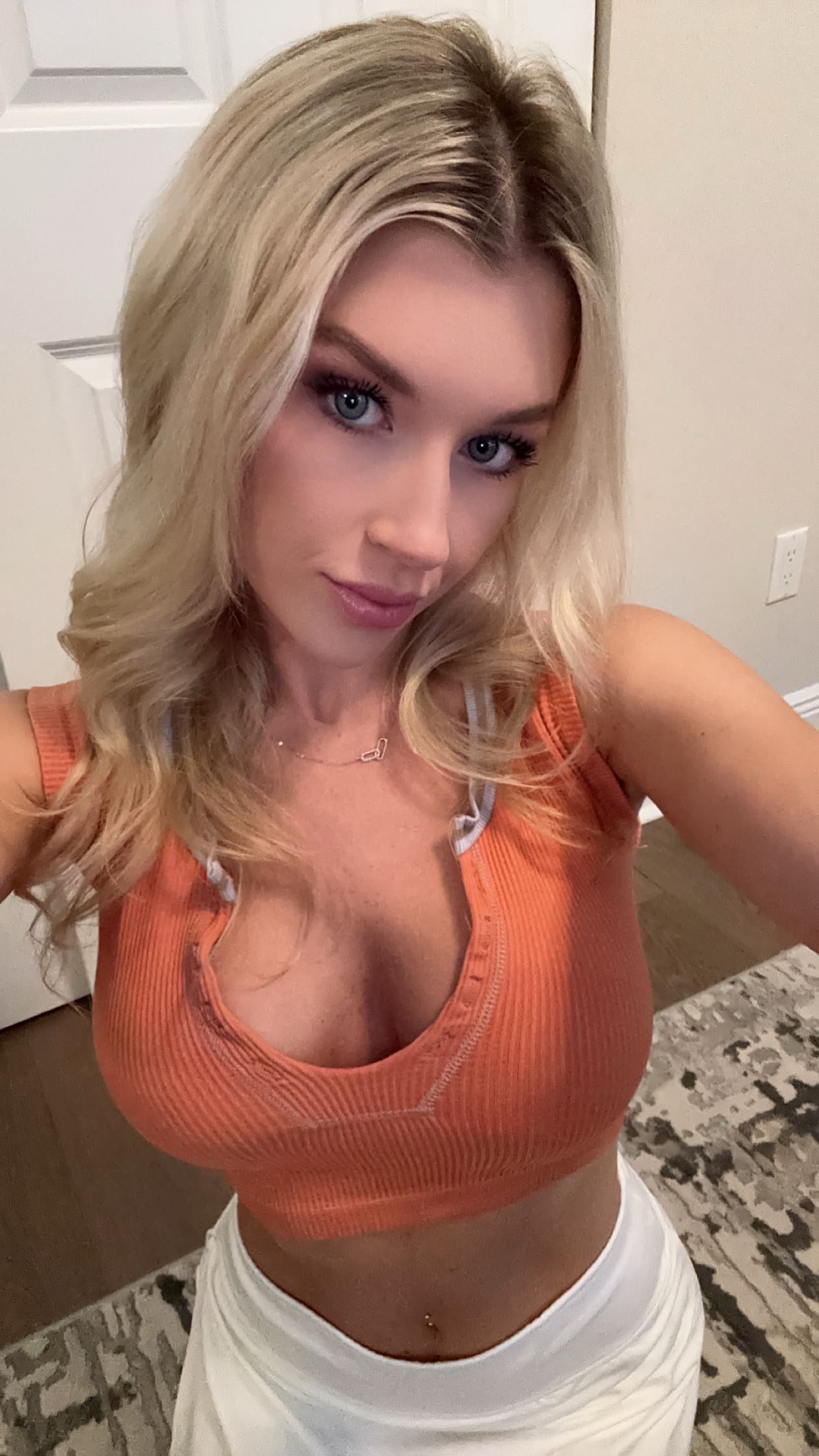 kylaayese snapchat image archive image