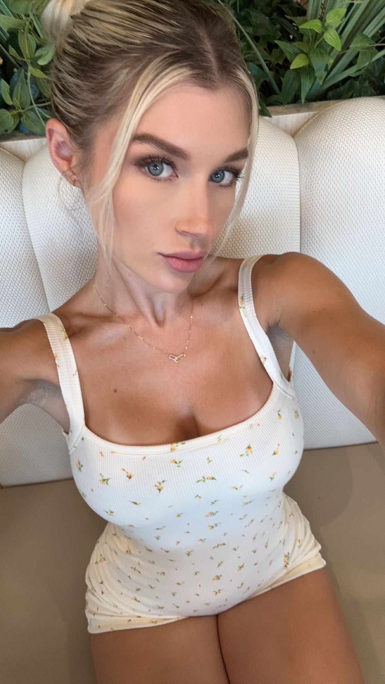 kylaayese snapchat image archive image