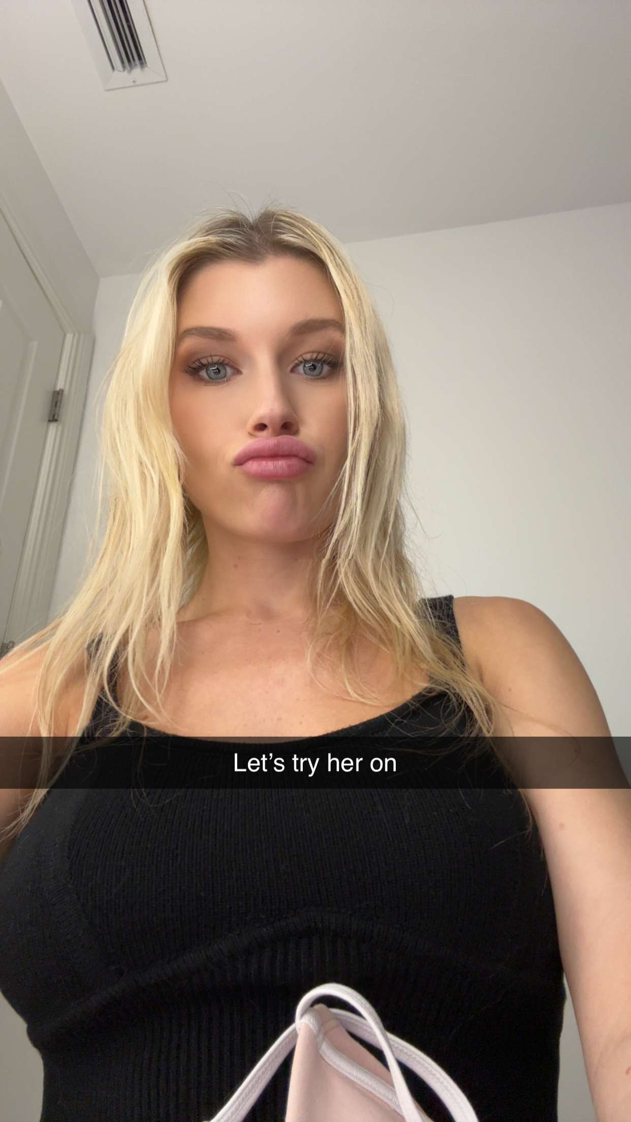 kylaayese snapchat image archive image