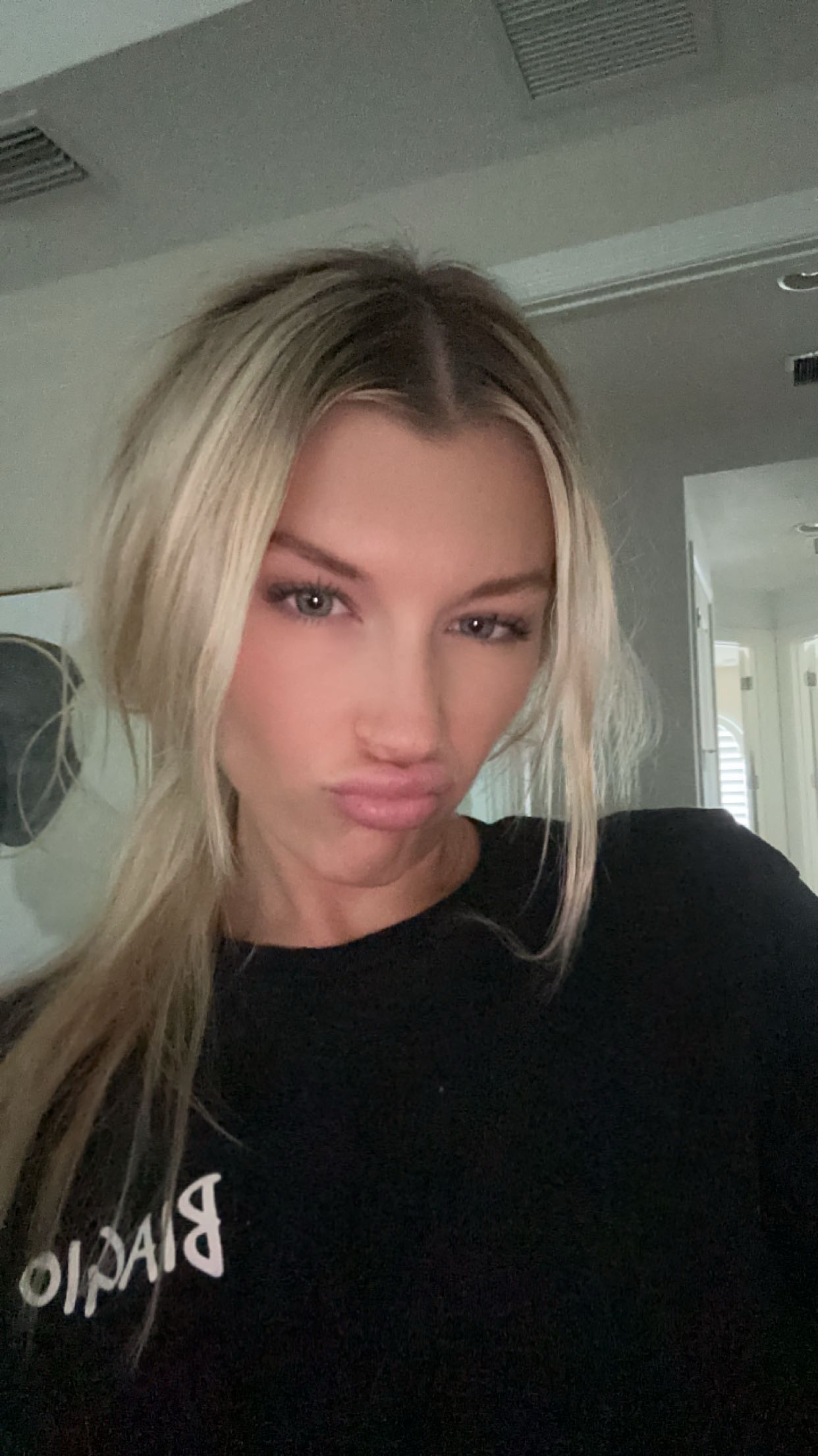 kylaayese snapchat image archive image