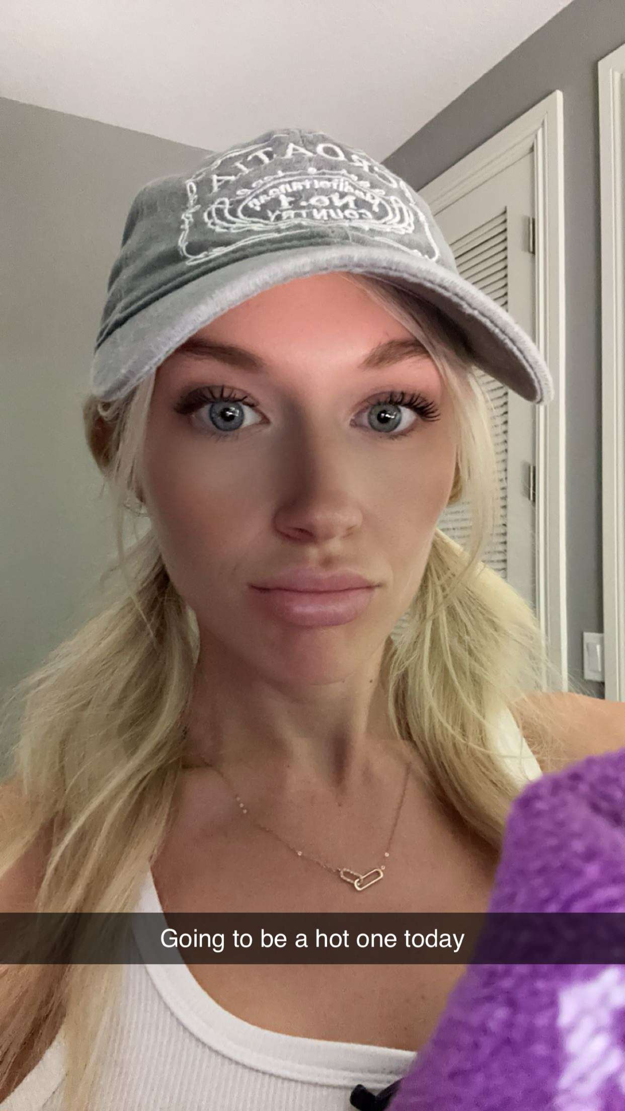 kylaayese snapchat image archive image