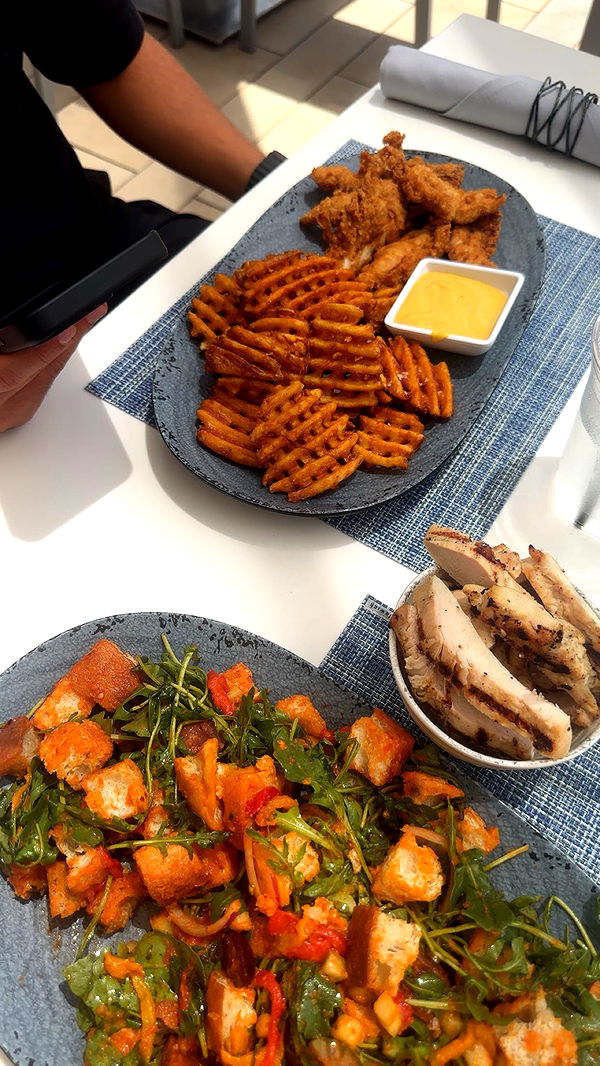 kylaayese image ~ Altpins