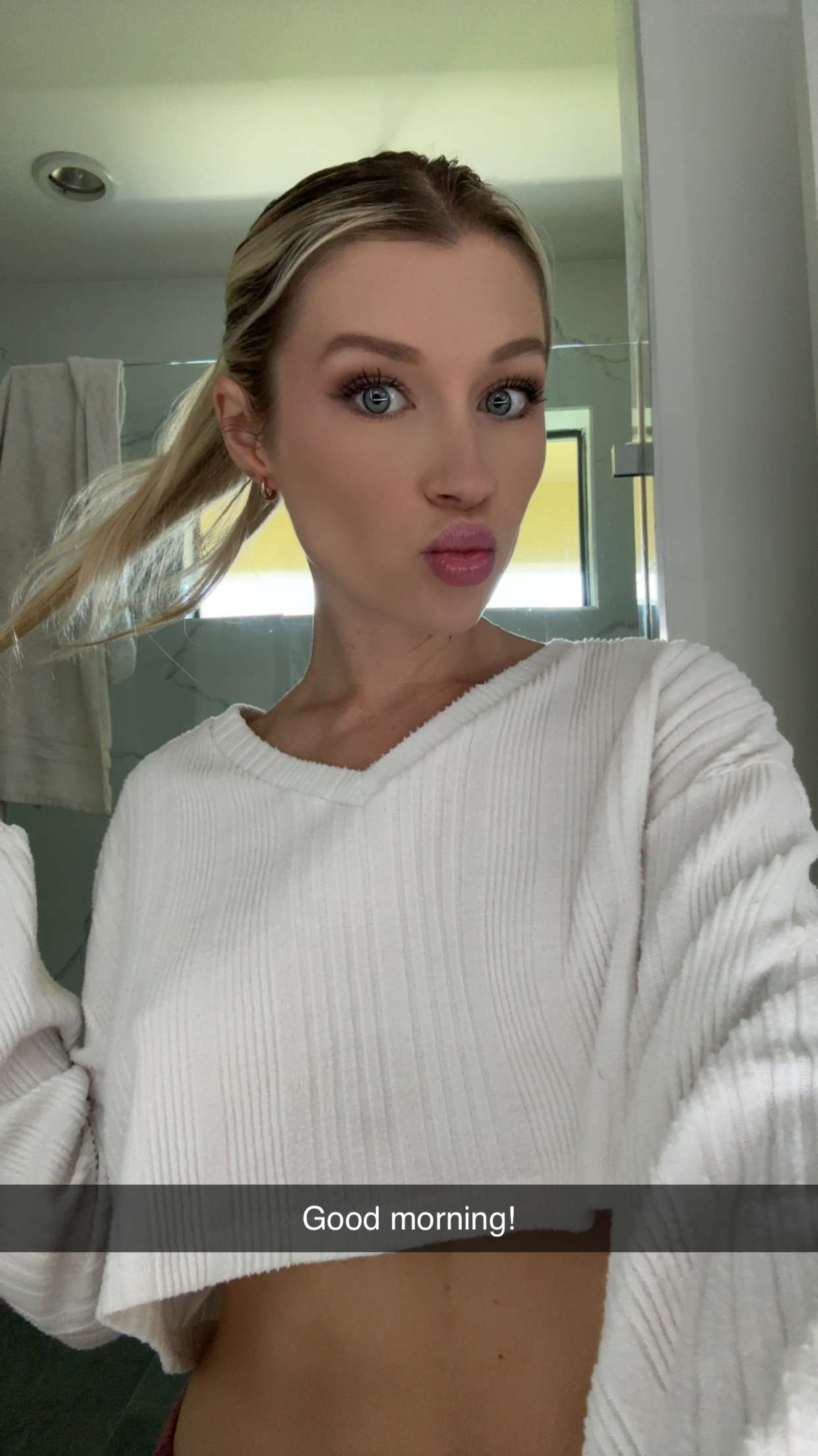 kylaayese snapchat image archive image