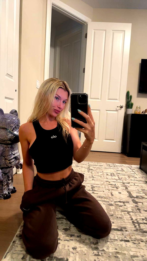 kylaayese image ~ Altpins