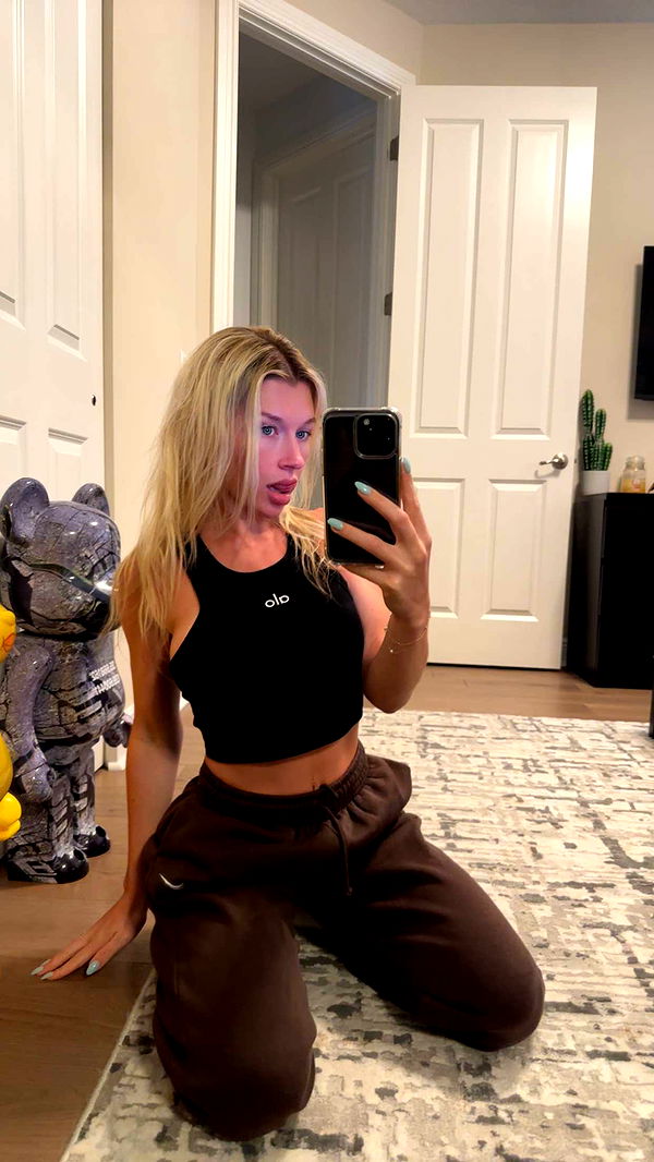 kylaayese image ~ Altpins