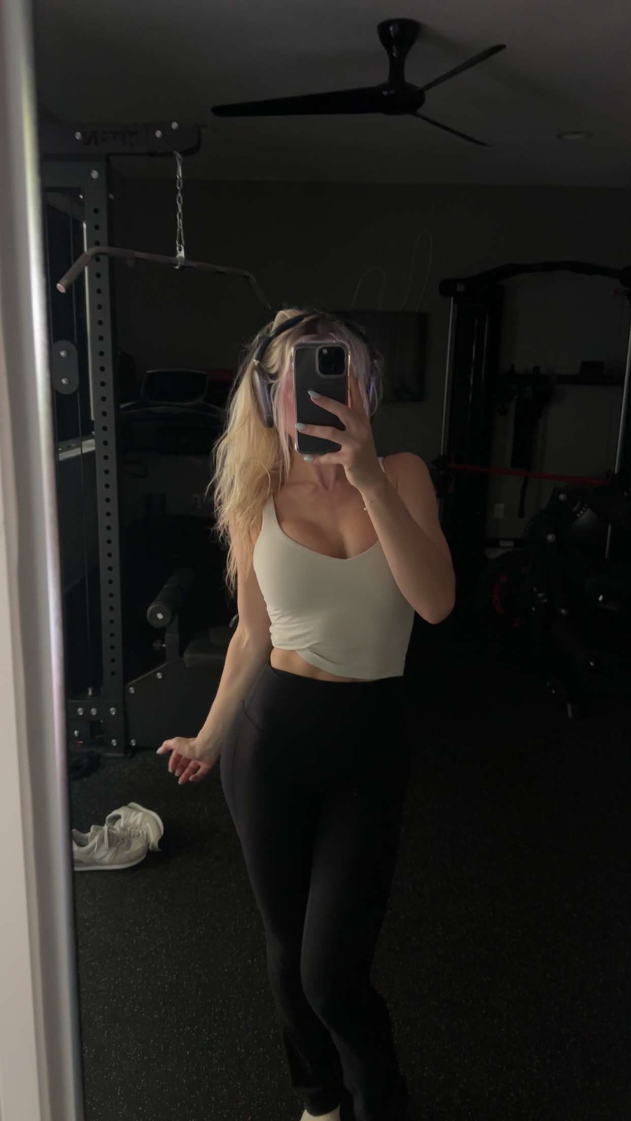 kylaayese snapchat image archive image