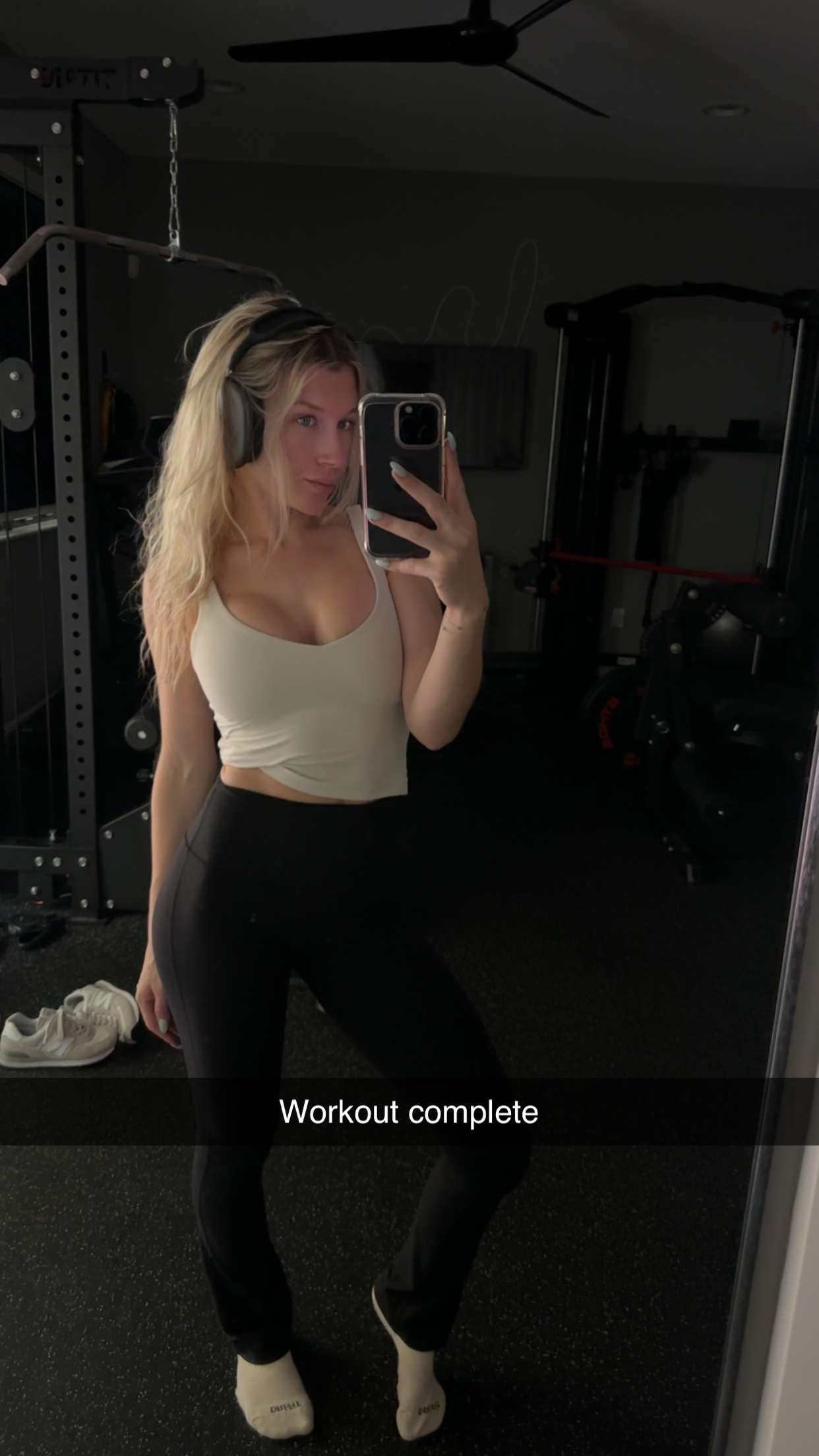 kylaayese snapchat image archive image