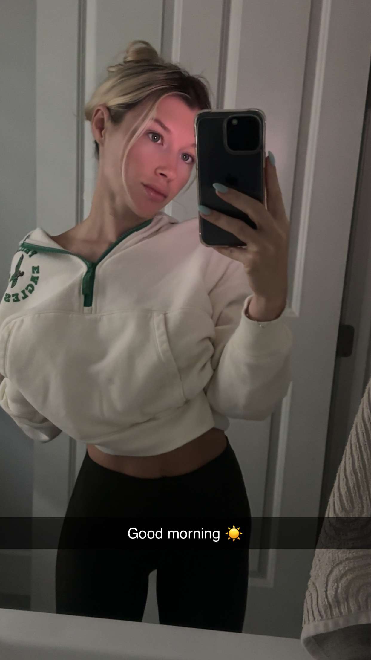 kylaayese snapchat image archive image