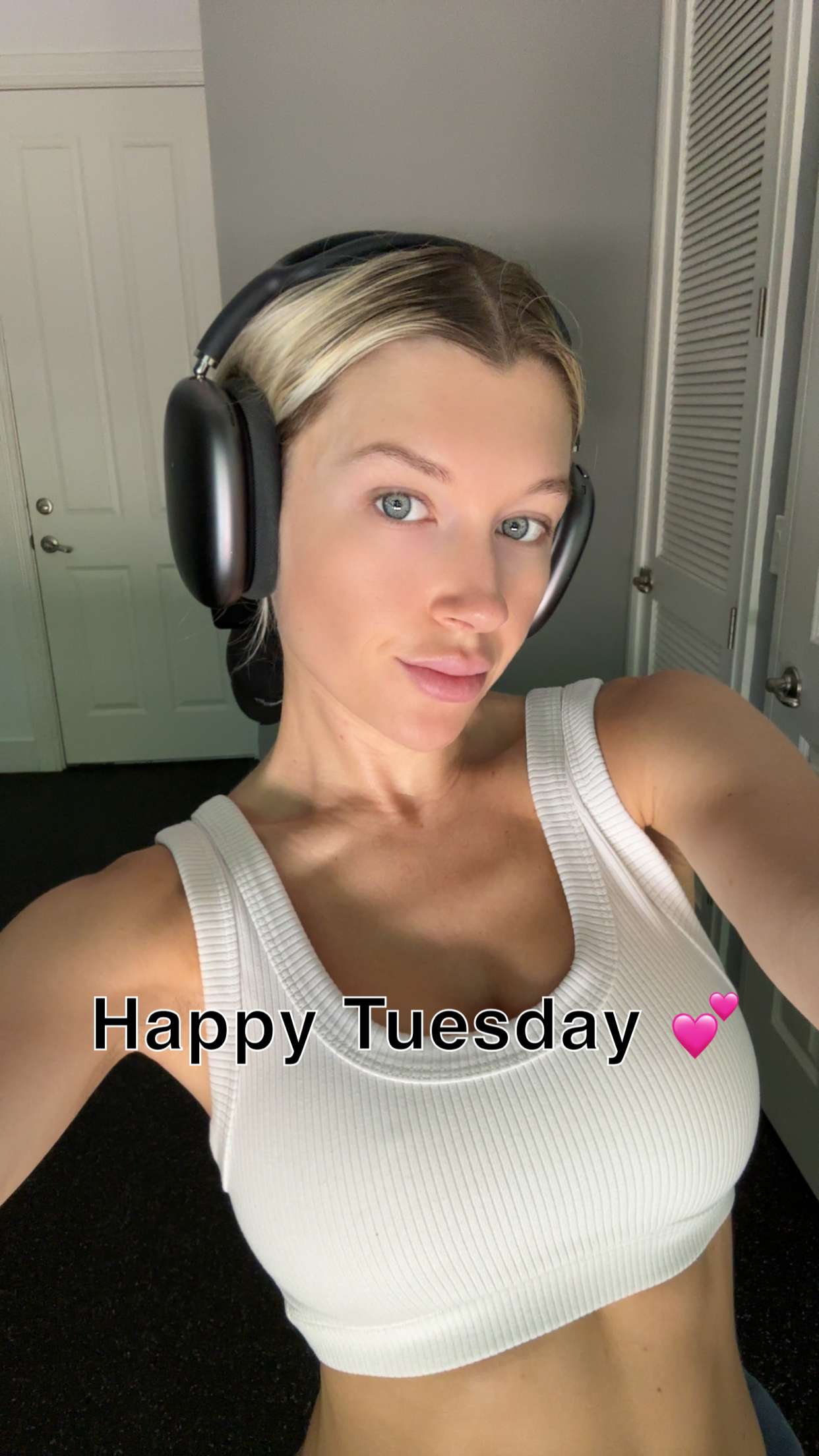 kylaayese snapchat image archive image