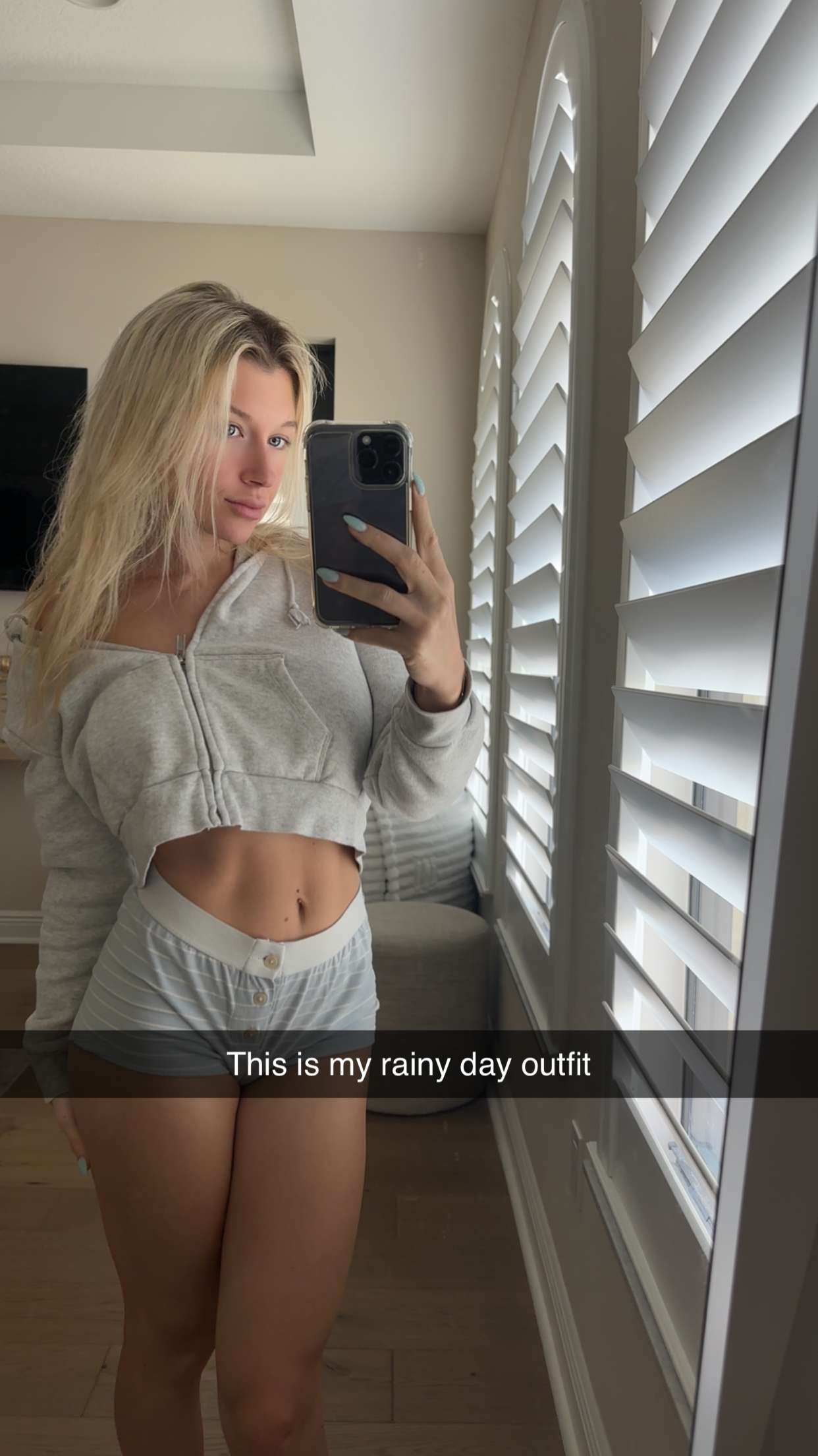 kylaayese snapchat image archive image