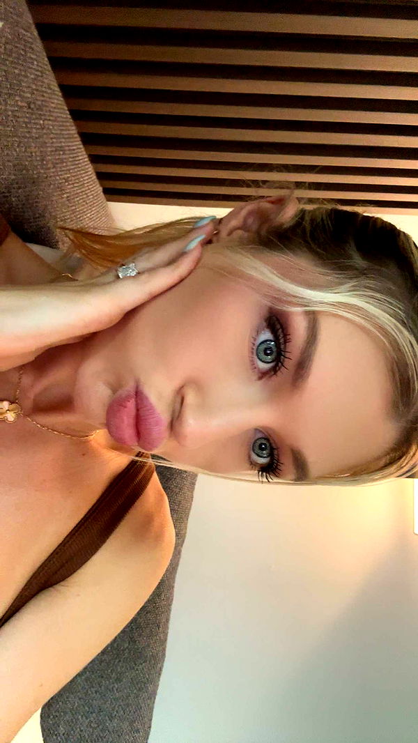 kylaayese image ~ Altpins