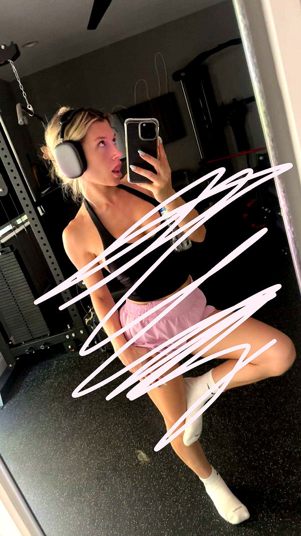 kylaayese image ~ Altpins