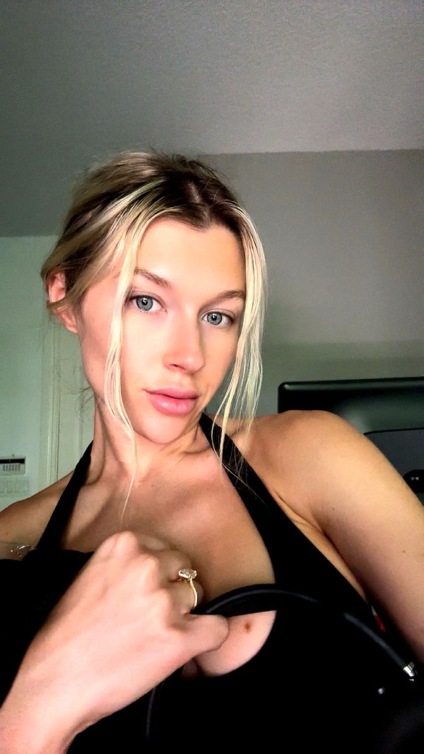 kylaayese image ~ Altpins