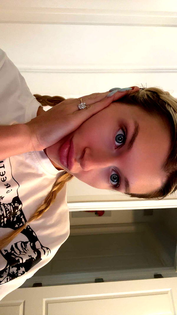 kylaayese image ~ Altpins